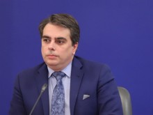 Асен Василев е заразен с коронавирус