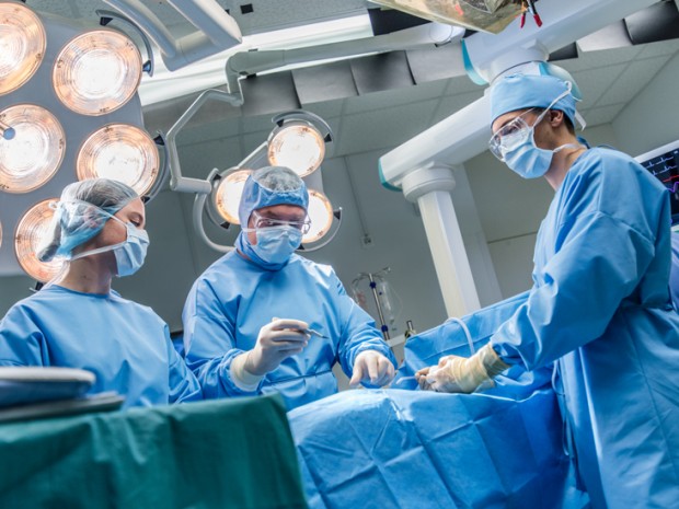 Американска болница отказа на пациент трансплантация на сърце, поне отчасти