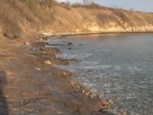 Пристанище "изяде" любим наш плаж