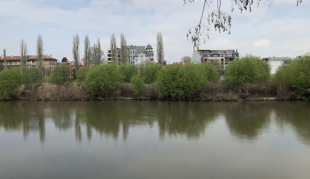 Прекратяват договорите за почистването на река Марица заради порочни практики