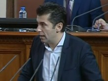 Депутатите изслушват премиера в НС по въпросите за РСМ