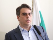 Асен Василев: Неспособните работодатели дават ниски заплати
