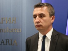 Енергийният министър: Няма връзка между акцията на ДАНС в "Булгаргаз" и освобождаването на ръководството на дружеството