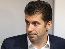 Премиерът: Ще разпоредя проверка на обществената поръчка за уличното осветление в София