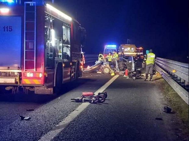 35-годишен българин причини тежка катастрофа, след като блъсна кола на