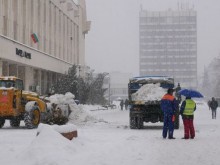 Ако синоптиците познаят, времето се обръща, ще натрупа сняг, 3 области са предупредени