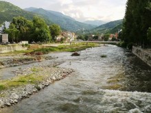 Намериха труп на мъж в коритото на река Чая в Асеновград