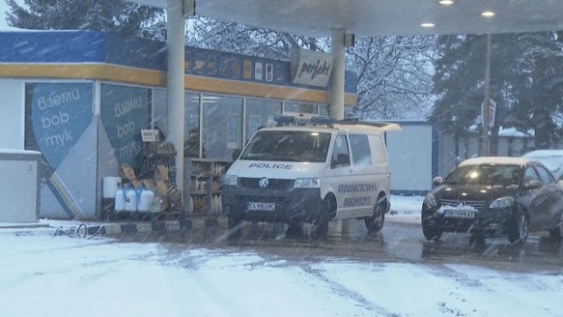 Нападение и обир на бензиностанция в София. Грабежът е станал
