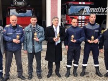 Пожарникари от Пловдив получиха награди за геройствата си през изминалата година