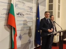 Мустафа Карадайъ за Кирил Петков: Цар Киро! Опитва се да се държи като монарх