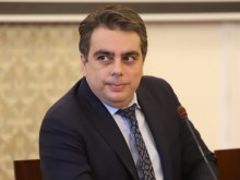 Асен Василев: Общини и училища ще получат компенсация от 250 лв. за мегаватчас за януари и февруари
