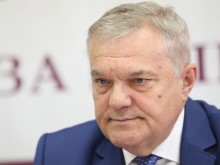 Румен Петков с факти за сделките на "Булгаргаз": Източват "Чирен"