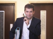 Депутати от ДБ настояват премиерът да поиска връщането на архивите на Царство България