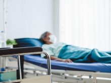 Медицинска сестра: Едва не умрях от COVID-19, от година не мога да се избавя от заболяването