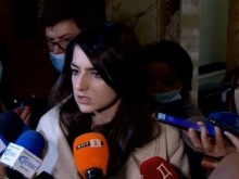 Лена Бориславова обясни, че списъкът с имената е съставен след търсене в Google