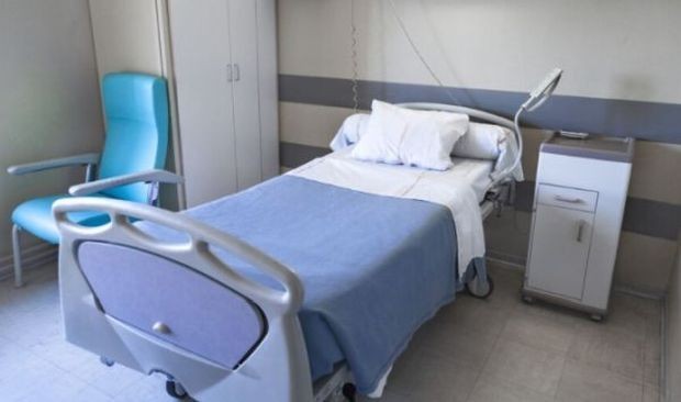 Тенденцията броят на настанените в болниците в Бургаско да се