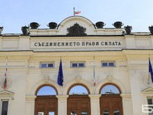 Депутатите изключиха компенсациите за ток и зеления сертификат от днешното заседание