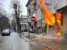 Барака пламна в столицата. Граждани: Плашим се!