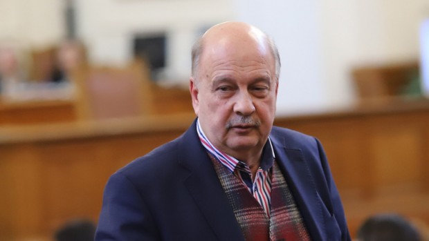 Бившият конституционен съдия и депутат Георги Марков с остро изказване