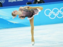 Фигуристката Александра Фейгин се класира за волната програма в Пекин