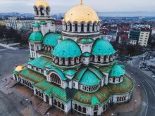 Юлиан Попов с ирония: Да съборим "Александър Невски" и да построим бизнес център