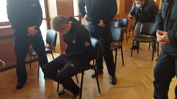 Соченият за помагач на свирепия Рагевски се изправя пред съда