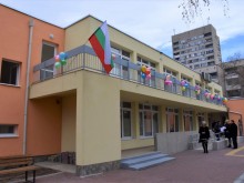 Две нови яслени групи в "Централен" 