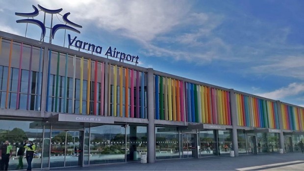 Аерогарите във Варна и Бургас се нареждат сред летищата в
