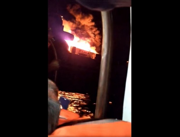 Пожар избухна на ферибот с 288 души На борда е