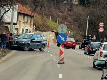 Вижте какво се случи днес, докато Къци Вапцаров се прибираше в София