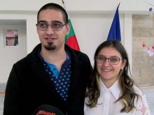 Горчиво! Сладури се врекоха във вечна любов на огледалната дата 22.02.2022