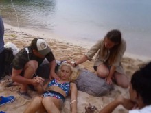 Участничка в "Сървайвър" неочаквано припадна на плажа
