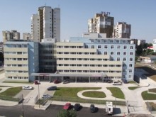 От "Бургасмед" с позиция за издъхналия пред кабинет в медицинския център човек