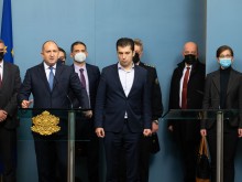 Румен Радев: Няма пряка военна заплаха за сигурността на България
