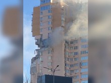 17-етажен блок в Киев бе поразен от руска ракета