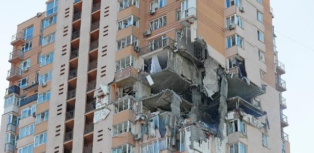 Тежки часове в Украйна След ожесточен обстрел в Киев през