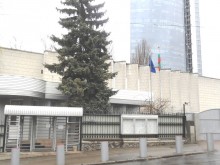 Консулството на България в Киев преустановява работа
