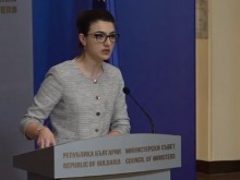 Бориславова: България изпраща хуманитарна помощ на Украйна