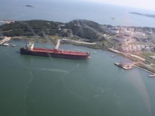 Танкери доставиха нефт на бургаската рафинерия