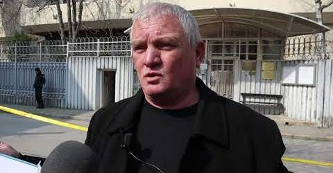 Росен Марков направи протест пред Руското консулство във Варна. Иска