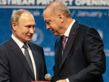 Ердоган към Путин: Нека заедно проправим пътя към мира