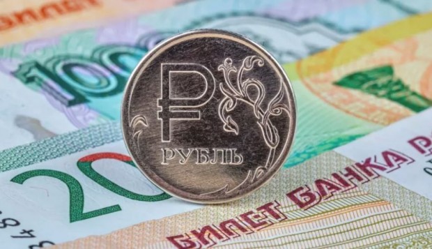 Българските банки преустановиха операциите в руски рубли (RUB). Клиентите на 