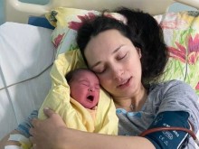 Млада украинка, избягала от войната, даде нов живот във Варна