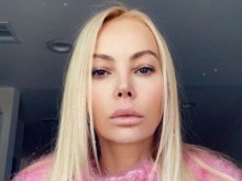 Соня Васи с нов нос, заприлича на Албена Вулева