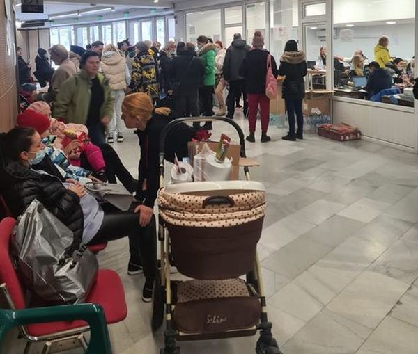 Украинският център, който подпомага бежанците от Украйна във Варна, се
