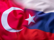 Министрите на отбраната на Турция и Русия проведоха телефонен разговор