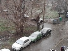 Силен сняг вали в Пловдив