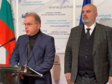 ГЕРБ-СДС с няколко законопроекта в помощ на украинските граждани, които искат да останат у нас