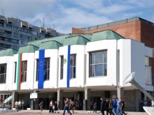 Операта в Бургас и ВиК в съдебен спор