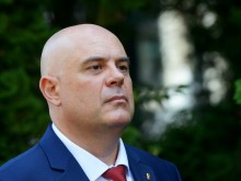 Иван Гешев поиска публично обсъждане на искането за неговото отстраняване